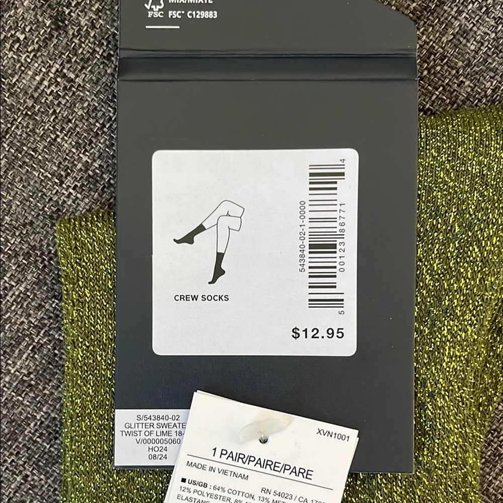 GAP Green Crew Socks - Picture 3 of 10